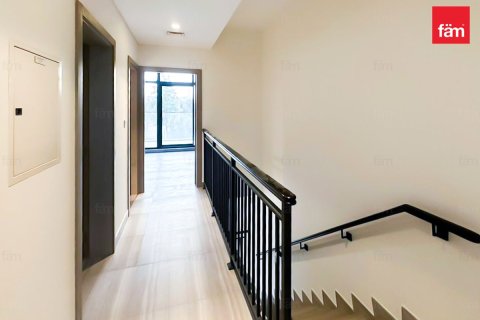 Rumah bandar di Dubai, UAE 4 bilik tidur, 180 meter persegi № 691225 - foto 6