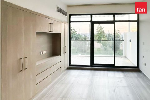 Rumah bandar di Dubai, UAE 4 bilik tidur, 180 meter persegi № 691225 - foto 10