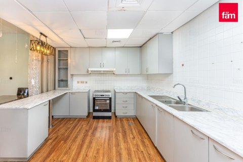 Apartemen di Motor City, Dubai, UEA 2 kamar tidur, 151.4 m2 nomor 691222 - foto 10