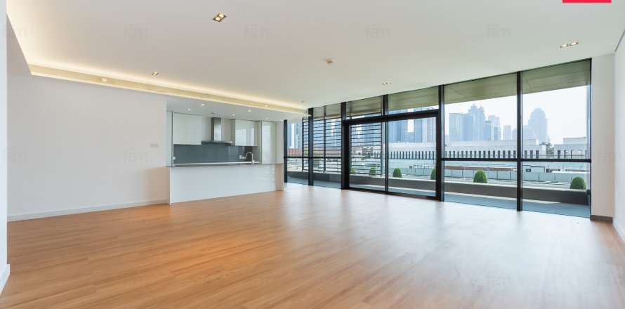 Appartement à City Walk, Dubai, EAU: 3 chambres, 202.9 m2 № 760882