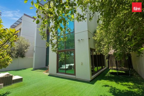 Vila u Meydan, Dubai, UAE 6 spavaćih soba, 512 m2 Br. 736954 - fotografija 2