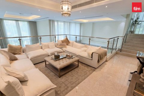 Vila u Meydan, Dubai, UAE 6 spavaćih soba, 512 m2 Br. 736954 - fotografija 16