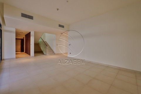 Villa on the Yas Island, Abu Dhabi, UAE 5 bedrooms, 692 sq.m. № 615428 - photo 11