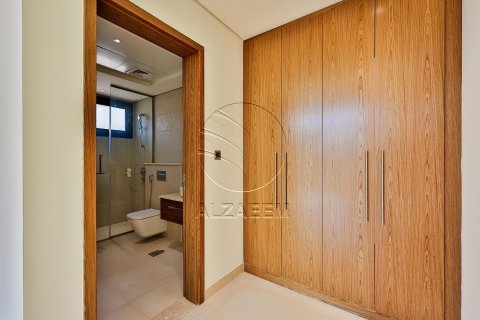 Villa on the Yas Island, Abu Dhabi, UAE 5 bedrooms, 692 sq.m. № 615428 - photo 25