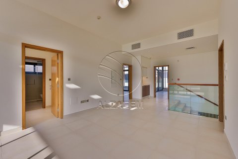 Villa on the Yas Island, Abu Dhabi, UAE 5 bedrooms, 692 sq.m. № 615428 - photo 19