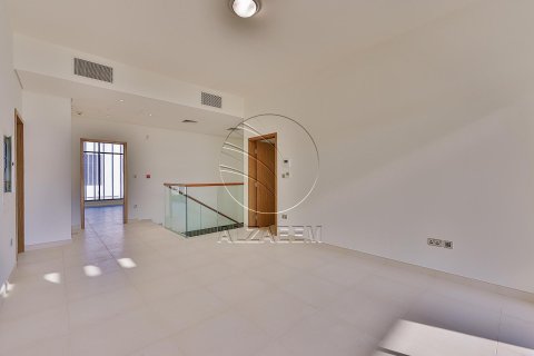 Villa on the Yas Island, Abu Dhabi, UAE 5 bedrooms, 692 sq.m. № 615428 - photo 18
