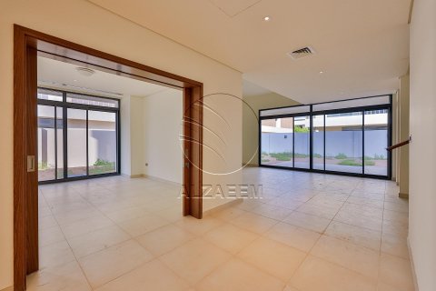 Villa on the Yas Island, Abu Dhabi, UAE 5 bedrooms, 692 sq.m. № 615428 - photo 8