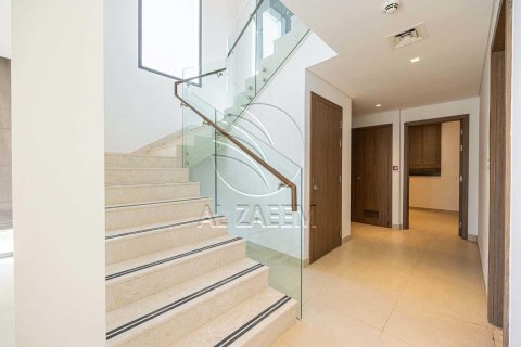 Řadový dům na Yas Island, Abu Dhabi, SAE 4 ložnice, 462 m² Č.: 615424 - fotografie 3