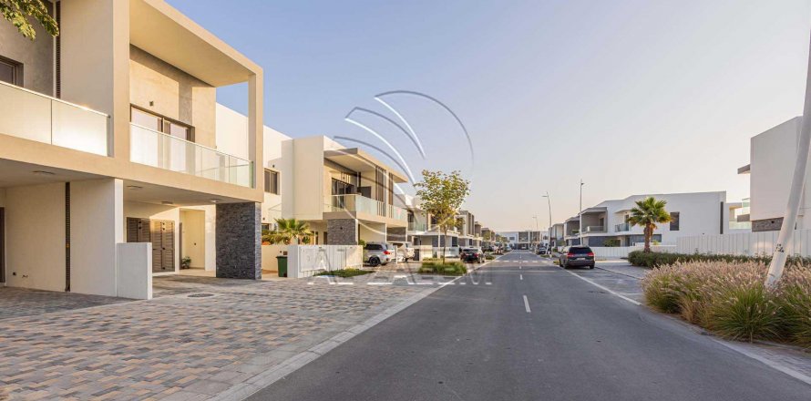 Řadový dům na Yas Island, Abu Dhabi, SAE 4 ložnice, 462 m² Č.: 615424