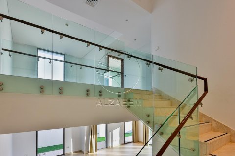 Řadový dům na Yas Island, Abu Dhabi, SAE 4 ložnice, 462 m² Č.: 615424 - fotografie 4