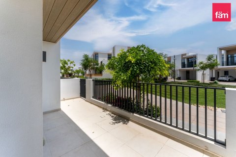 Üürile anda villa asukohaga Dubai, AÜE: 3 magamistoaga, 129 m² Nr 710035 - pilt 13