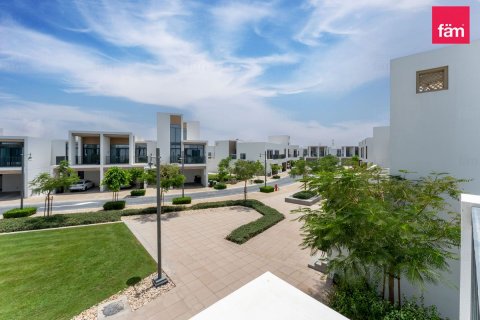 Üürile anda villa asukohaga Dubai, AÜE: 3 magamistoaga, 129 m² Nr 710035 - pilt 12