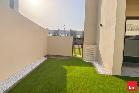 Üürile anda villa asukohaga Dubai, AÜE: 4 magamistoaga, 277.2 m² Nr 703983 - pilt 5
