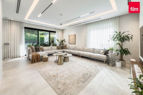 Willa w Al Barsha, Dubai, ZEA 4 sypialnie, 354 mkw. nr 685927