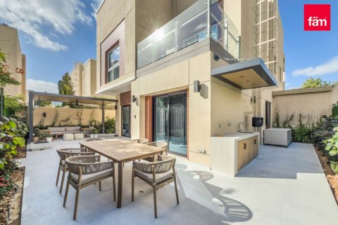 Willa na sprzedaż w Al Barsha, Dubai, ZEA 4 sypialnie, 354 mkw., nr 685927 - zdjęcie 12