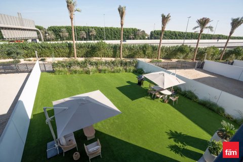 Villa til leje i Dubai, UAE 3 soveværelser, 199.9 kvm № 685930 - foto 4