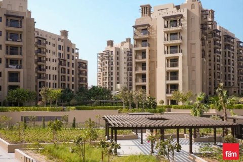 Lägenhet till försäljning i Umm Suqeim, Dubai, UAE 3 sovrum, 170.5 kvm Nr. 685951 - fotografi 2