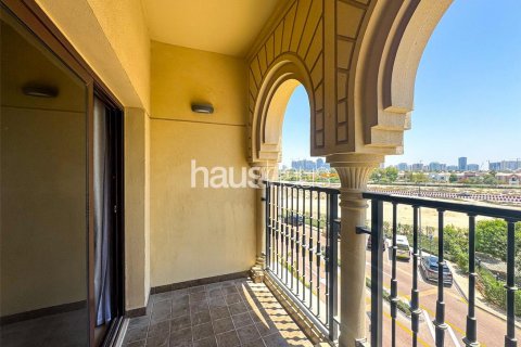 Apartament në Jumeirah Golf Estates, Dubai, Emiratet e Bashkuara Arabe 1 dhomë gjumi, 95 m2. № 627094 - Foto 2