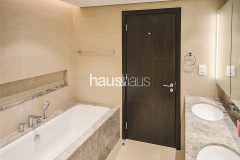 Apartment in Dubai Creek Harbour (The Lagoons), UAE 3 bedrooms, 214 sq.m. № 627097 - photo 10
