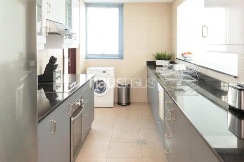 Apartament në Dubai Marina, Dubai, Emiratet e Bashkuara Arabe 2 dhoma gjumi, 180 m2. № 627093 - Foto 6