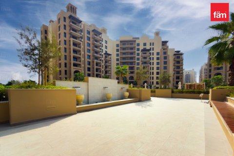 Apartemen di Umm Suqeim, Dubai, UEA 1 kamar tidur, 68 m2 nomor 726234 - foto 5