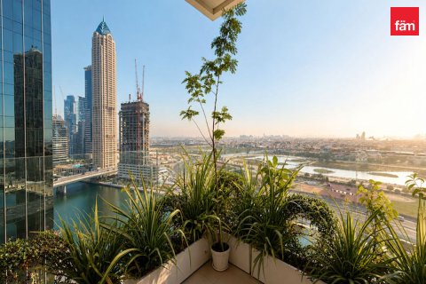 Apartemen di Business Bay, Dubai, UEA 3 kamar tidur, 175.9 m2 nomor 726233 - foto 6