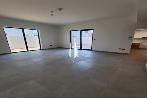 Vila na Yas Island, Abu Dhabi, SAE 4 ložnice, 315 m² Č.: 547167 - fotografie 10
