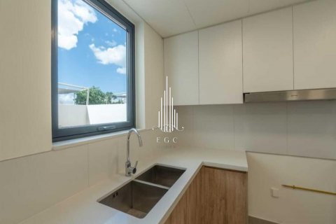 Vila na Yas Island, Abu Dhabi, SAE 4 ložnice, 315 m² Č.: 547167 - fotografie 18