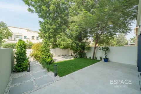 וילה למכירה ב The Springs, Dubai, איחוד האמירויות  2 חדרי שינה, 153 מ"ר, מספר 649698 - תמונה 14