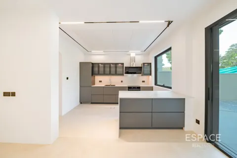וילה למכירה ב The Springs, Dubai, איחוד האמירויות  2 חדרי שינה, 153 מ"ר, מספר 649698 - תמונה 3