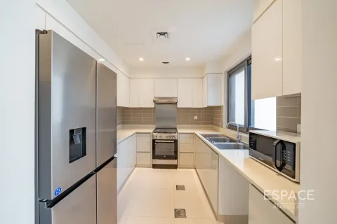 וילה למכירה ב Dubai Hills Estate, Dubai, איחוד האמירויות  3 חדרי שינה, 211 מ"ר, מספר 649699 - תמונה 6