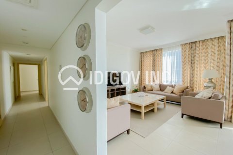 דירה להשכרה ב Jumeirah Beach Residence, Dubai, איחוד האמירויות  2 חדרי שינה, 152 מ"ר, מספר 604169 - תמונה 5