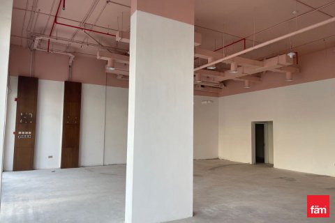 Dyqan në Arjan, Dubai, Emiratet e Bashkuara Arabe 115 m2. № 721332 - Foto 4