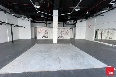 Dyqan në Arjan, Dubai, Emiratet e Bashkuara Arabe 120.7 m2. № 721329 - Foto 9