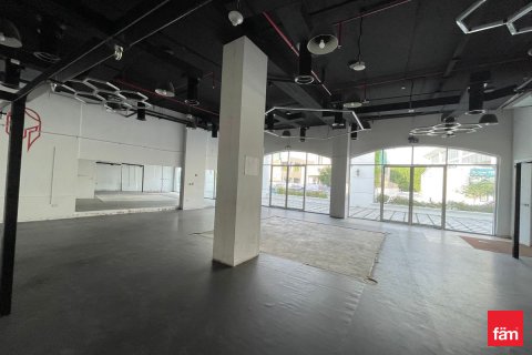 Dyqan në Arjan, Dubai, Emiratet e Bashkuara Arabe 120.7 m2. № 721329 - Foto 8