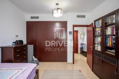 Снять в аренду квартиру в Джумейра Бич Резиденс, Дубай, ОАЭ 3 спальни, 178м2, № 655323 - фото 8