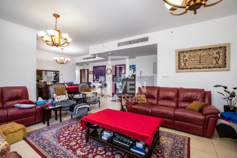 Снять в аренду квартиру в Джумейра Бич Резиденс, Дубай, ОАЭ 3 спальни, 178м2, № 655323 - фото 5