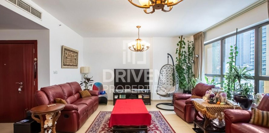 Квартира в Джумейра Бич Резиденс, Дубай, ОАЭ 3 спальни, 178м2 № 655323