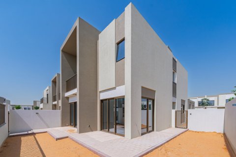 ویلا برای فروش در Dubai Land، Dubai، امارات متحده عربی 4 خوابه ، 249 متر مربع ، شماره 717796 - تصویر 16