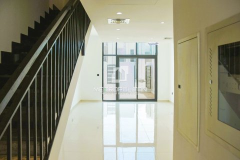 Stadthaus zum Verkauf in Dubai Land, Dubai, VAE 2 Schlafzimmer, 100 m2 Nr. 664503 - Foto 3