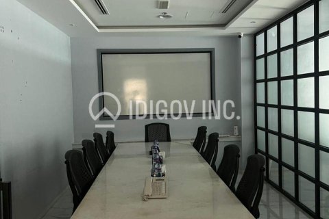 Office in Business Bay, Dubai, UAE 178 sq.m. № 647331 - photo 4