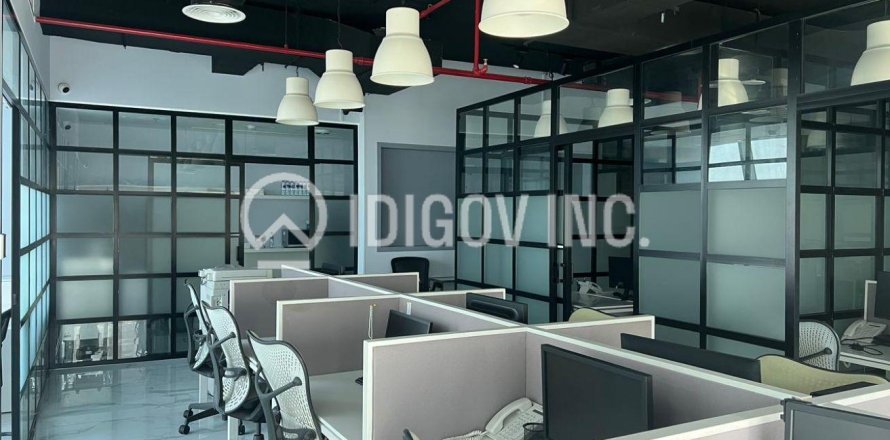 Office in Business Bay, Dubai, UAE 178 sq.m. № 647331