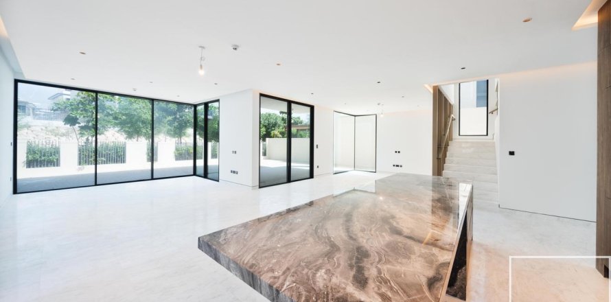 Вилла в Tilal Al Ghaf, Дубай, ОАЭ 5 спален, 620м2 № 647349