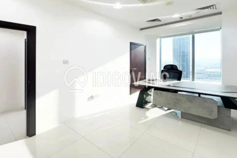 Office in Business Bay, Dubai, UAE 70 sq.m. № 647330 - photo 10