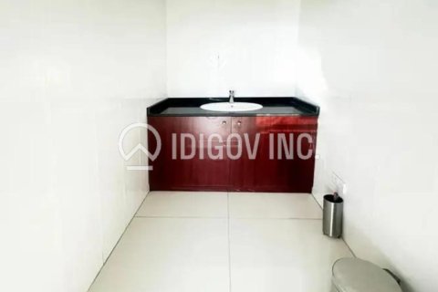 Office in Business Bay, Dubai, UAE 70 sq.m. № 647330 - photo 7
