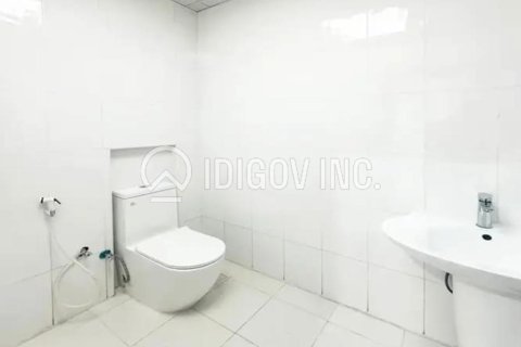 Office in Business Bay, Dubai, UAE 70 sq.m. № 647330 - photo 8