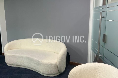 Office in Business Bay, Dubai, UAE 198 sq.m. № 647332 - photo 4