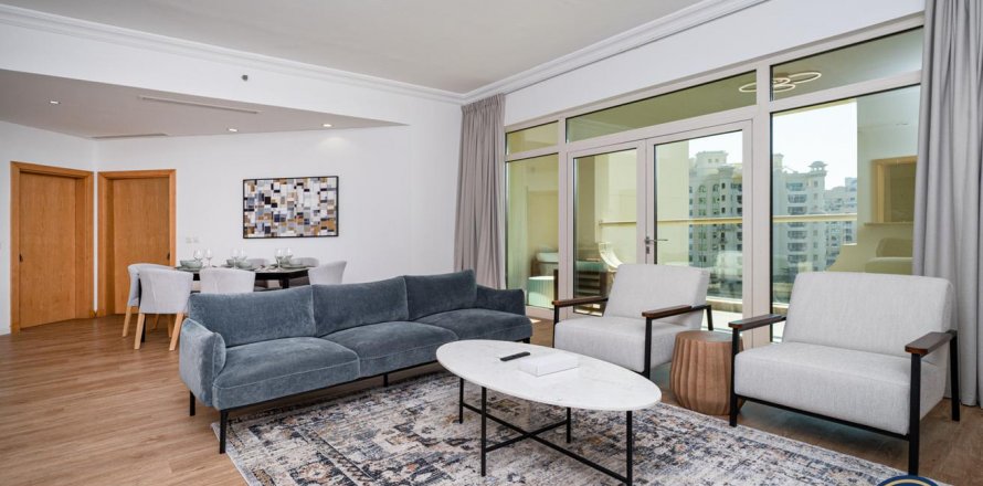 Appartamento a Palm Jumeirah, Dubai, EAU 2 camere da letto, 145 mq. № 627325