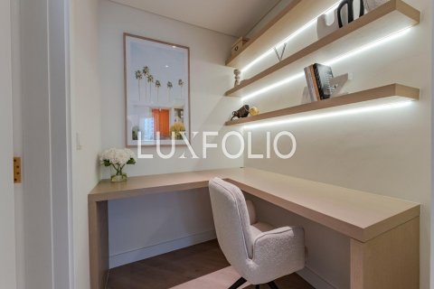 Apartament në Palm Jumeirah, Dubai, Emiratet e Bashkuara Arabe 2 dhoma gjumi, 147 m2. № 627321 - Foto 12