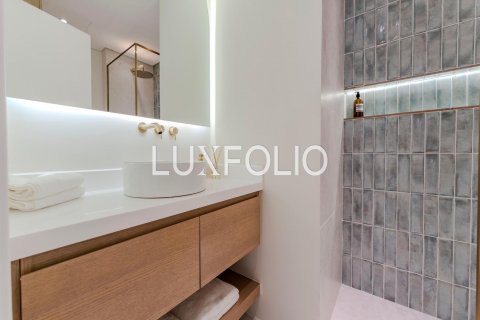 Apartament në Palm Jumeirah, Dubai, Emiratet e Bashkuara Arabe 2 dhoma gjumi, 147 m2. № 627321 - Foto 18